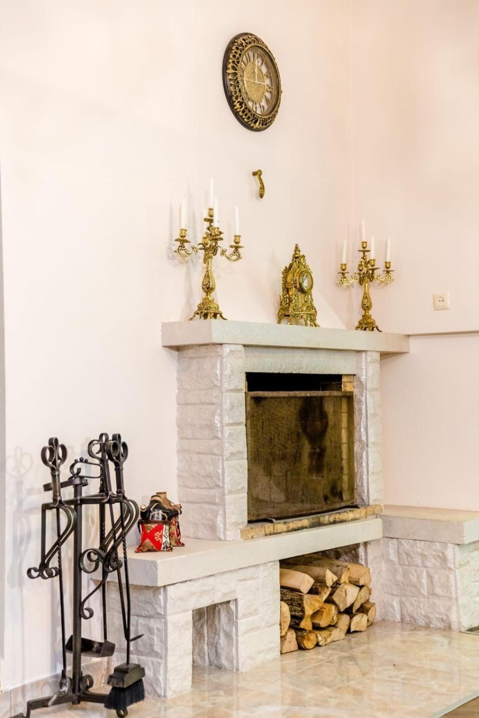 Comfortable House On Marjanishvili ティビリシ エクステリア 写真