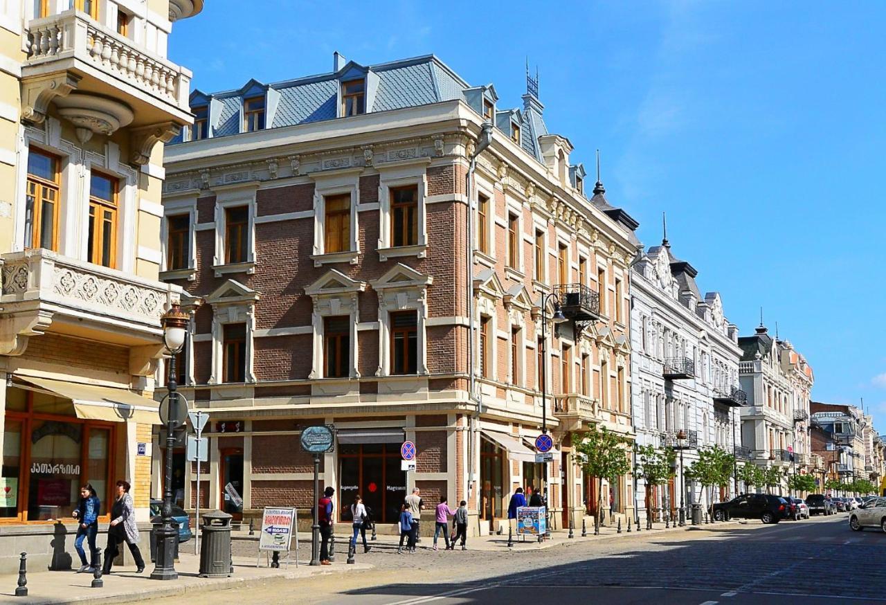 Comfortable House On Marjanishvili ティビリシ エクステリア 写真